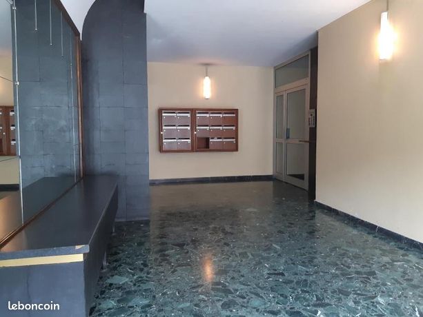 Appartement 4 pièces 85 m² — 19