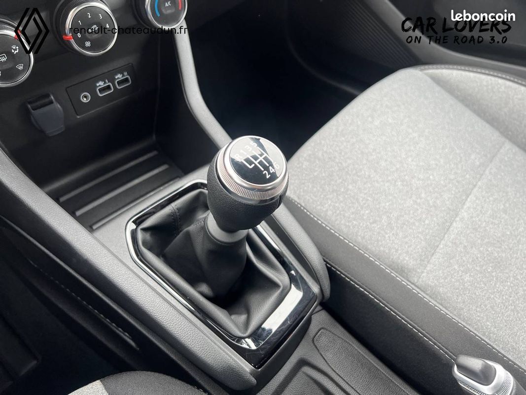 RENAULT Clio TCe 100 GPL Evolution (image 15)