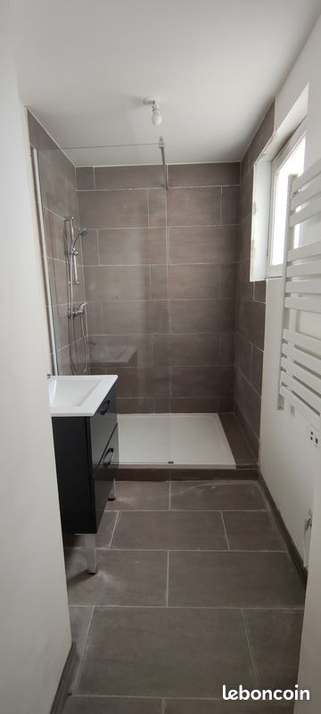 Appartement 3 pièces 70 m² · à Rive-de-Gier · 70 m² · 650 €/mois