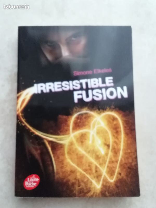Irrésistible Fusion ( Irrésistible Alchimie Tome 3 ) - Simone Elkeles (image 1)