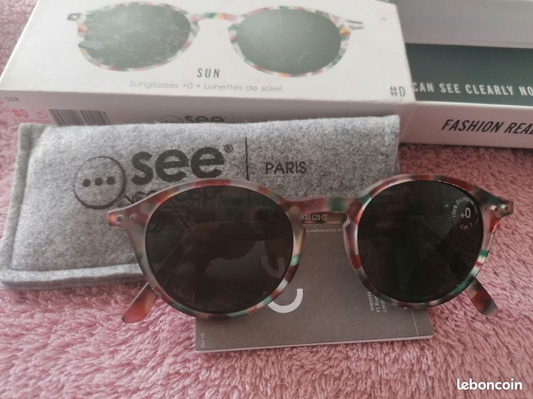 Lunette de soleil multicolore (image 1)