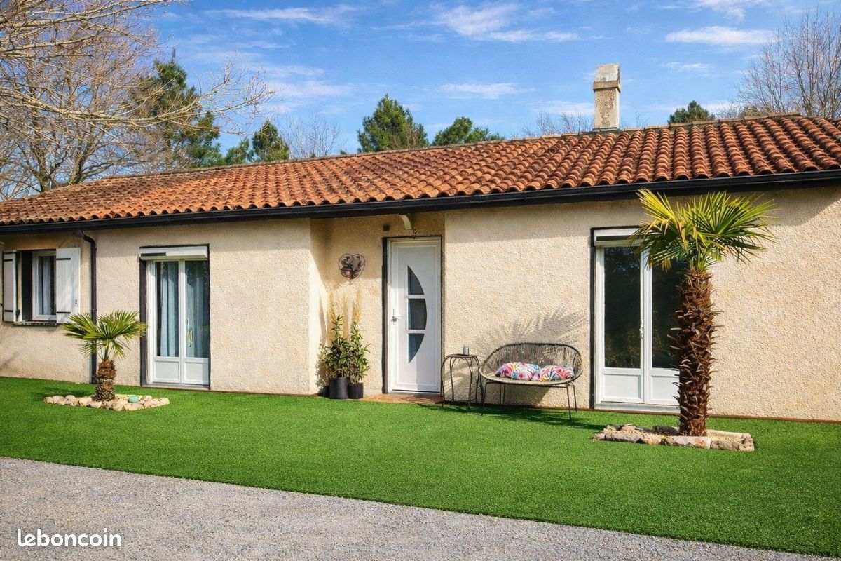 Maison 5 pièces 117 m² · à Hourtin · 117 m² · 345 000 €