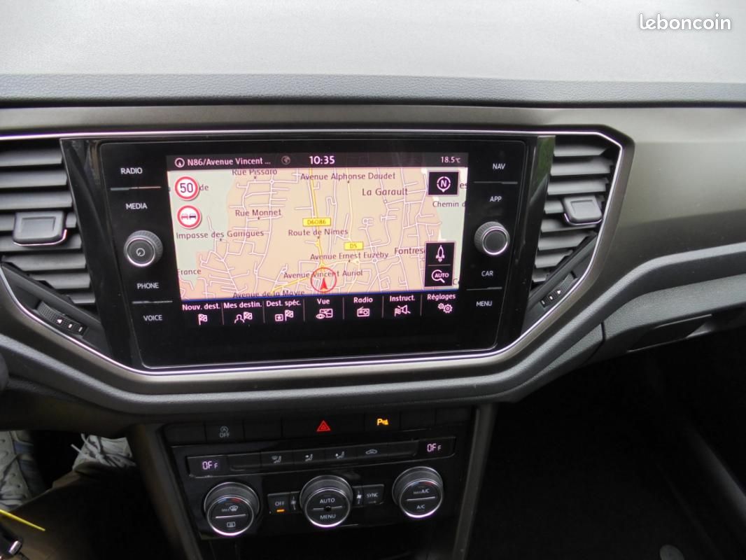 Volkswagen T-Roc 1.0 TSI 115 Lounge Business (image 14)