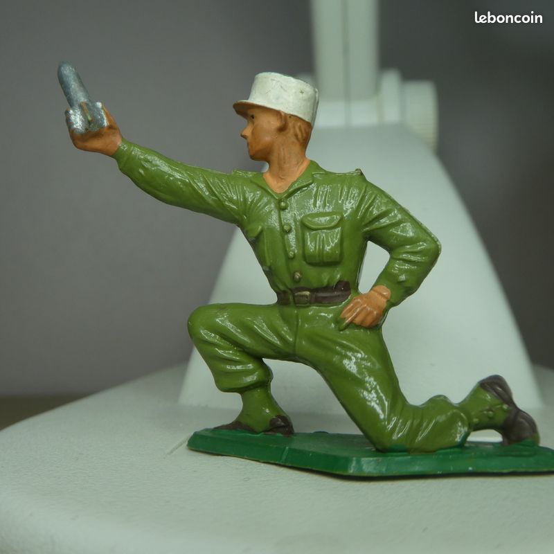 Lot De Figurines STARLUX - Soldats WW2 - Légionnaires, Allemand, Américain - Occasion