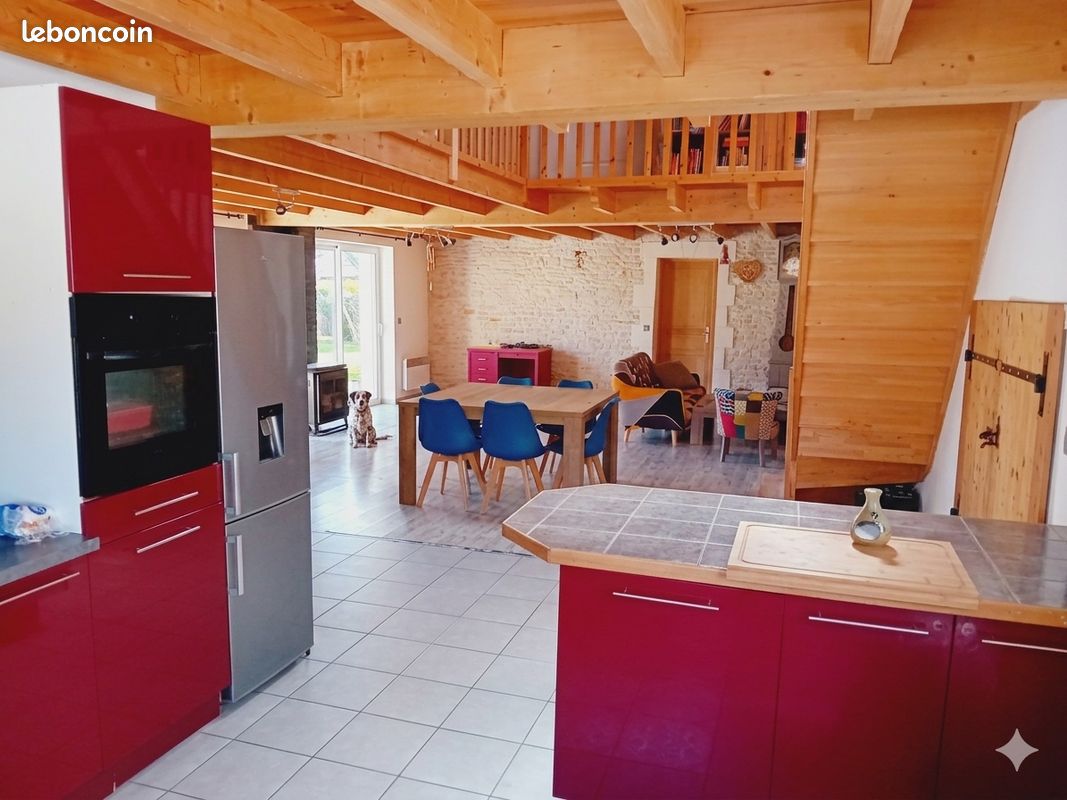 Maison 6 pièces 139 m² · à Saint-Sauveur-d'Aunis · 139 m² · 320 000 €