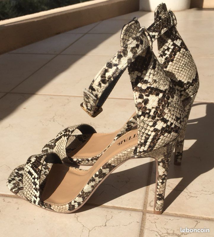 Escarpin Cuir Escarpin TressÃ© Serpent Sandales Plates DorÃ©es