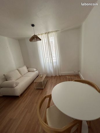 Superbe T3 meublé de 46 m² en plein centre de Cahors