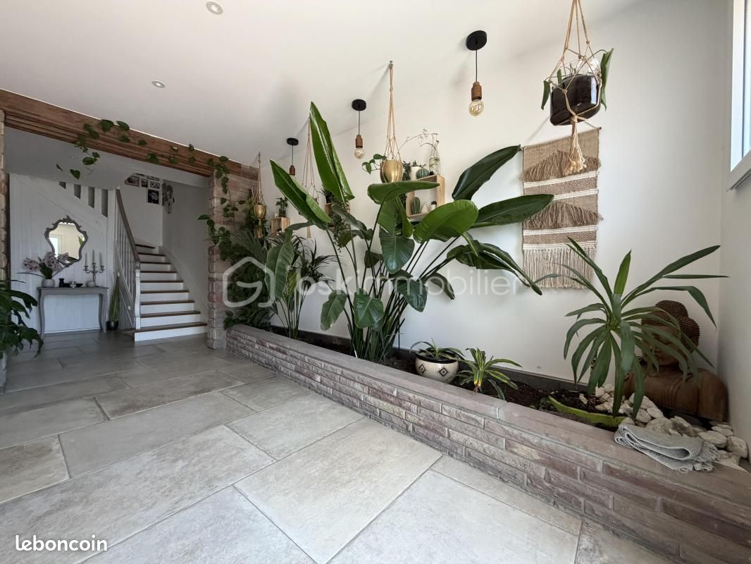 Maison 6 pièces 212 m² · à Sarralbe · 212 m² · 379 000 €