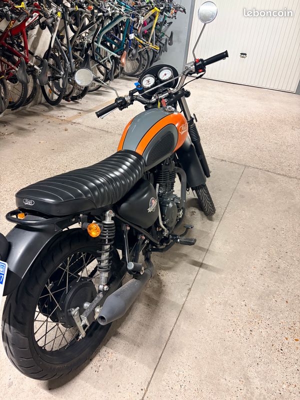 Mash 400 scrambler (image 2)