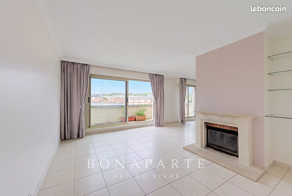 Appartement 3 pièces 112 m² · à Versailles · 112 m² · 730 000 €
