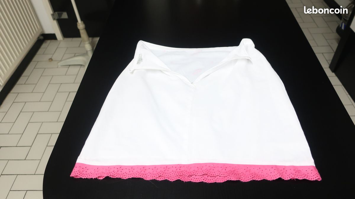 Jupe blanche Vintage avec Broderies et Dentelle rose (image 6)