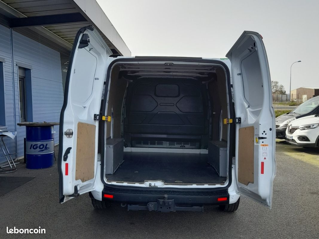 Ford transit custom fourgon l1h1 2.0 ecoblue 130 bva trend business prix 18500 ht (image 8)