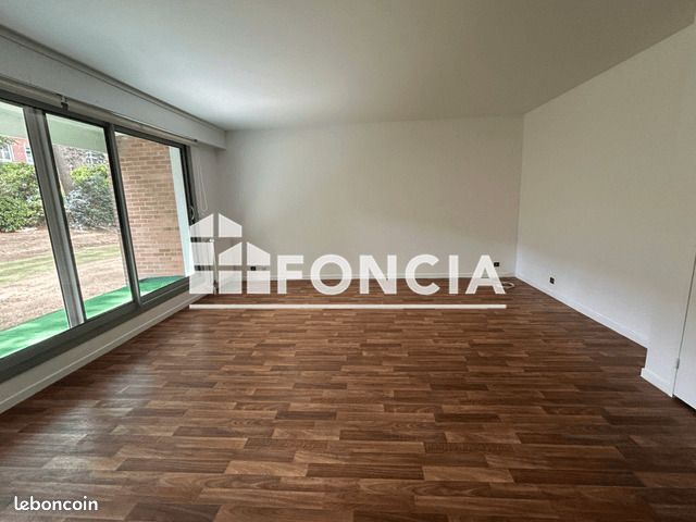 Appartement 2 pièces 67 m² · à Croix · 67 m² · 892 €