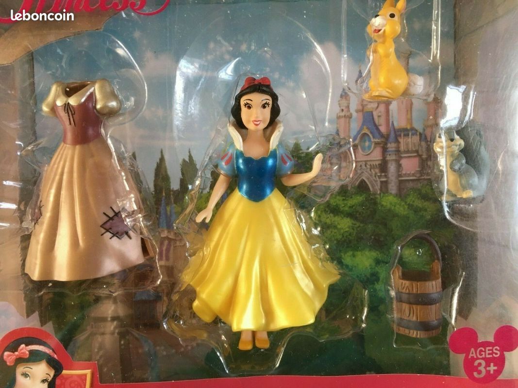Mini poupée blanche neige à habiller disney disneyland paris Neuf Idée cadeau (image 2)