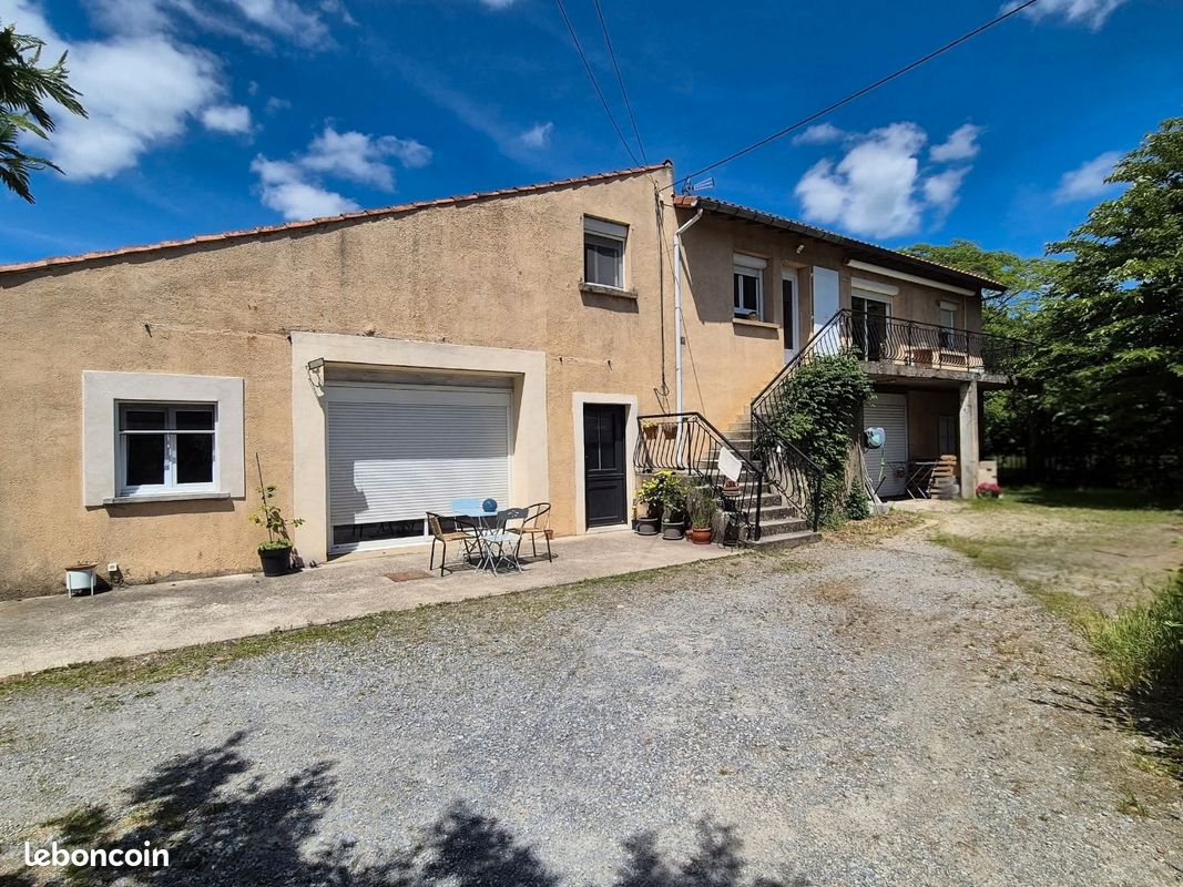 Maison 8 pièces 176 m² · à Payrin-Augmontel · 176 m² · 249 000 €