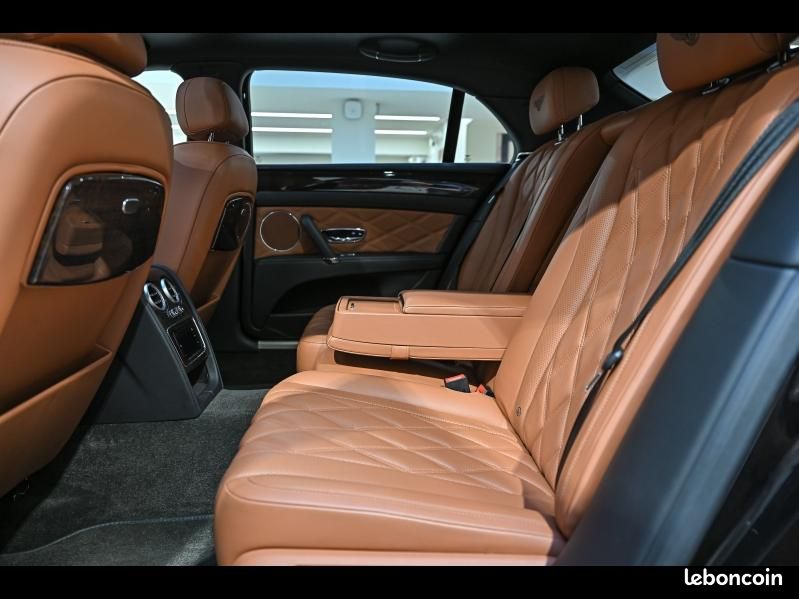 Bentley Flying Spur V8 4.0L 507ch (image 22)