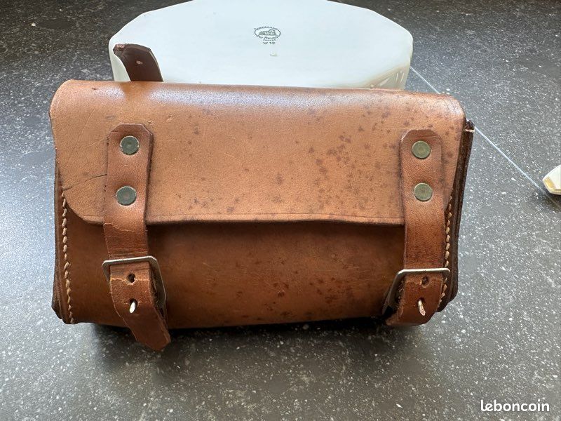 Ancien vintage, sacoche de selle de vélo pour outils, en cuir
