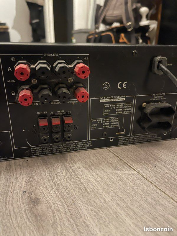 Ampli home cinéma Yamaha RX-V520RDS (image 3)