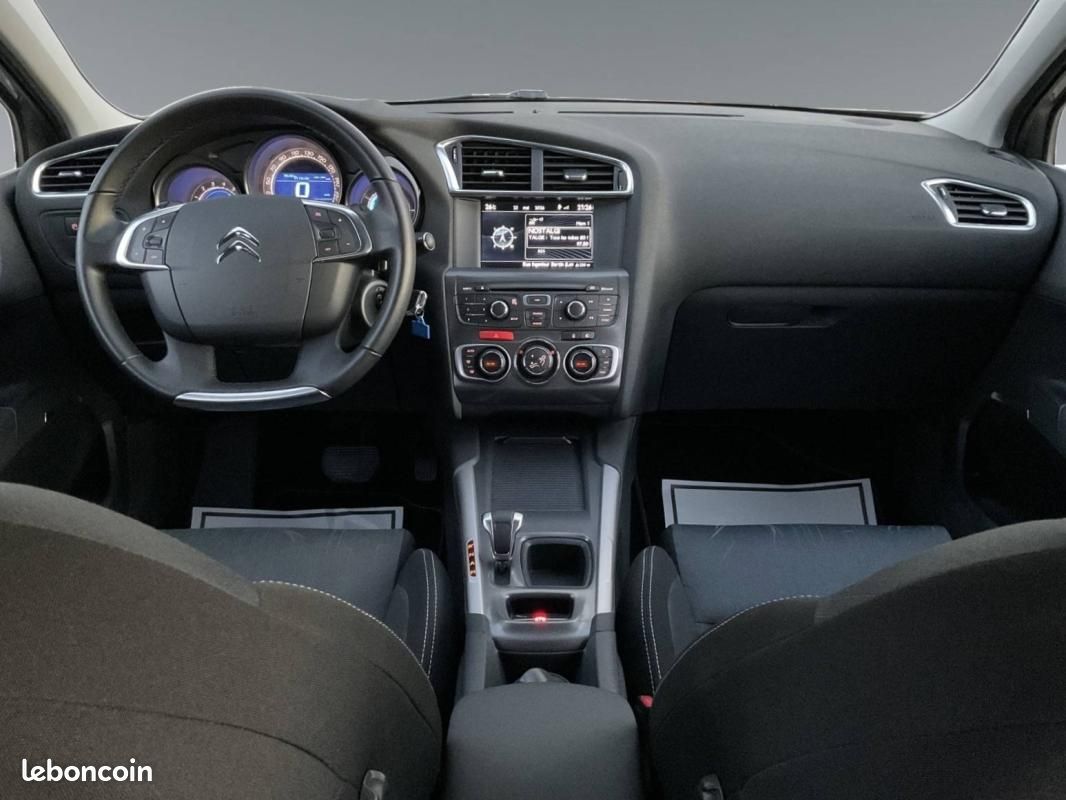 Citroën C4 II 1.6 e-HDi 115 FAP Confort BMP6 (image 11)