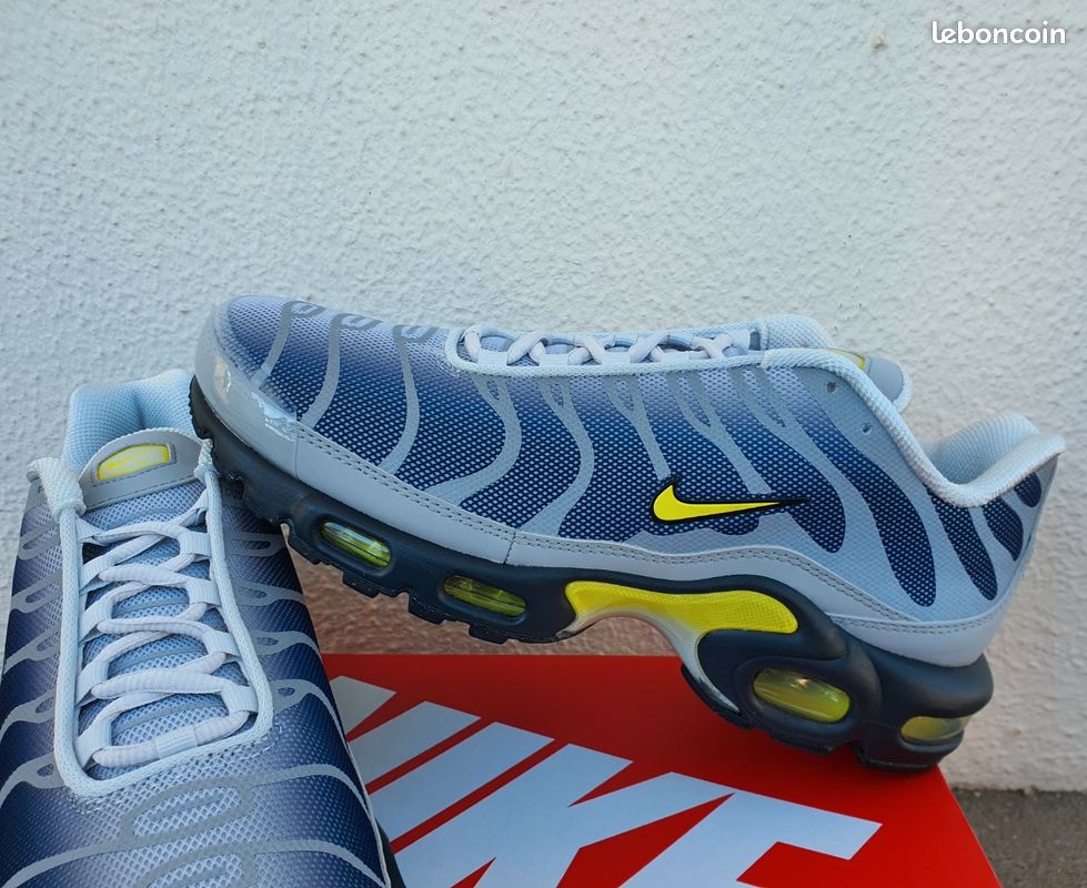 Nike Air Max Plus 3M pointure 42 (image 11)