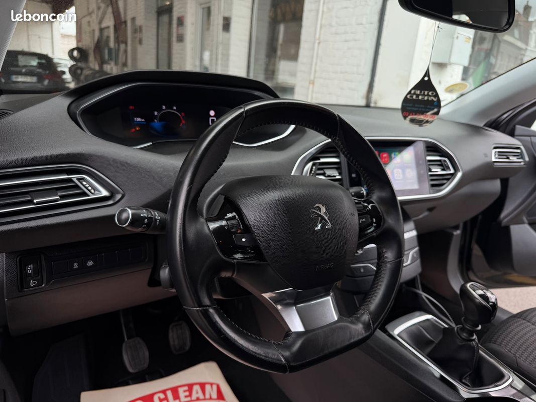🇫🇷308 II SW 1.5HDi *COCKPIT 2020 CARPLAY GARANTIE (image 4)