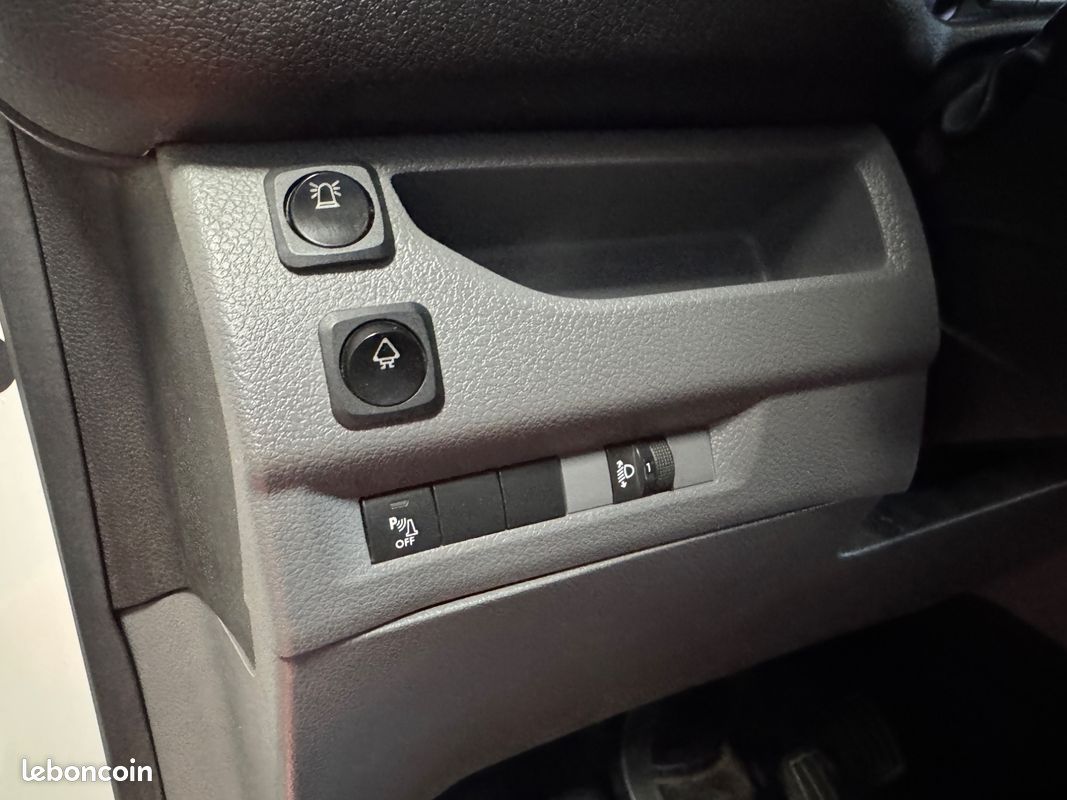 Peugeot expert vu fourgon 2.0 bluehdi 120 l1 start-stop (image 16)