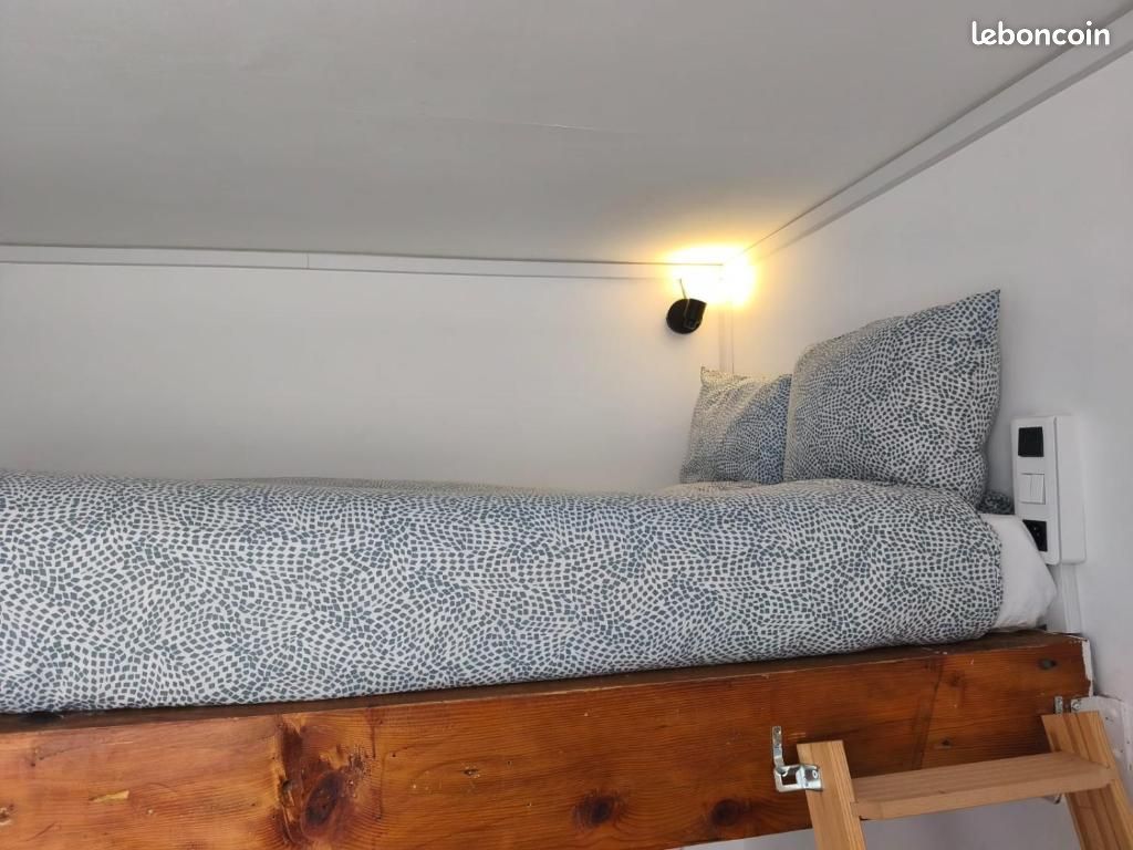 Studette meublée intra-muros – Bail étudiant 9 mois – 490 CC – Disponible mi-septembre (image 3)