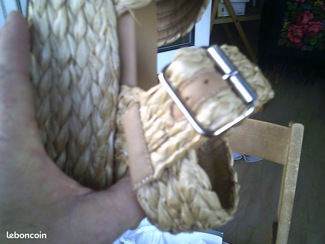 Sandales compensées en cuir Minelli (image 10)