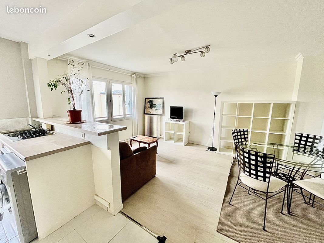 Appartement 3 pièces 56 m² · à Châtillon · 56 m² · 271 000 €