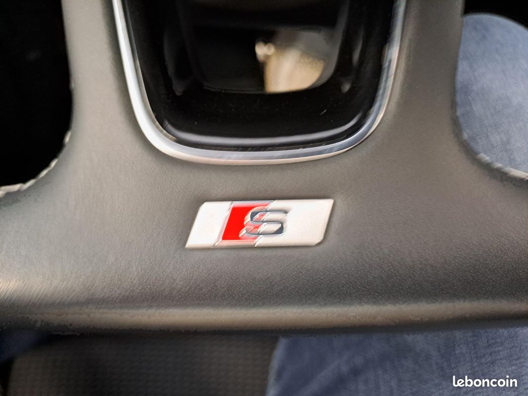 AUDI A3 Sportback 35 TFSI Mild Hybrid 150 S tronic 7 S Line (image 22)