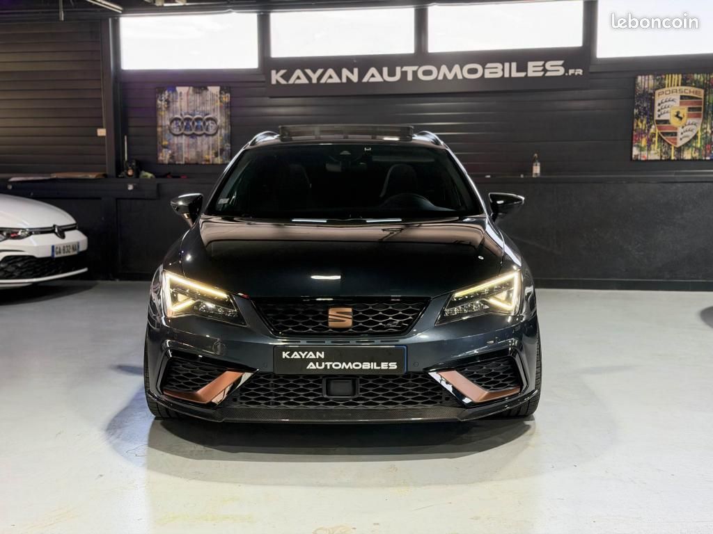 SEAT LEON SEAT ST - CUPRA R - 4 DRIVE - TOIT OUVRANT - SUIVI SEAT - SIEGES CH. - 300 ch (image 2)