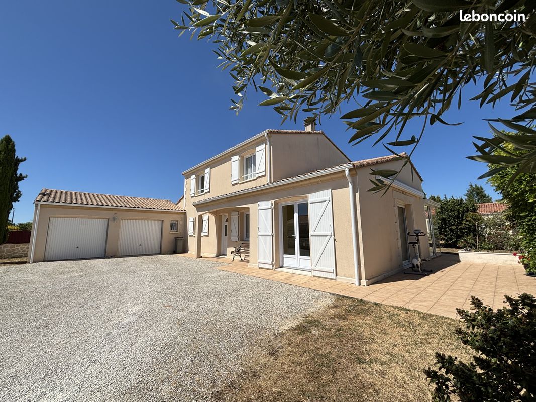 Maison 7 pièces 173 m² · à Mauzé-sur-le-Mignon · 173 m² · 1 700 €