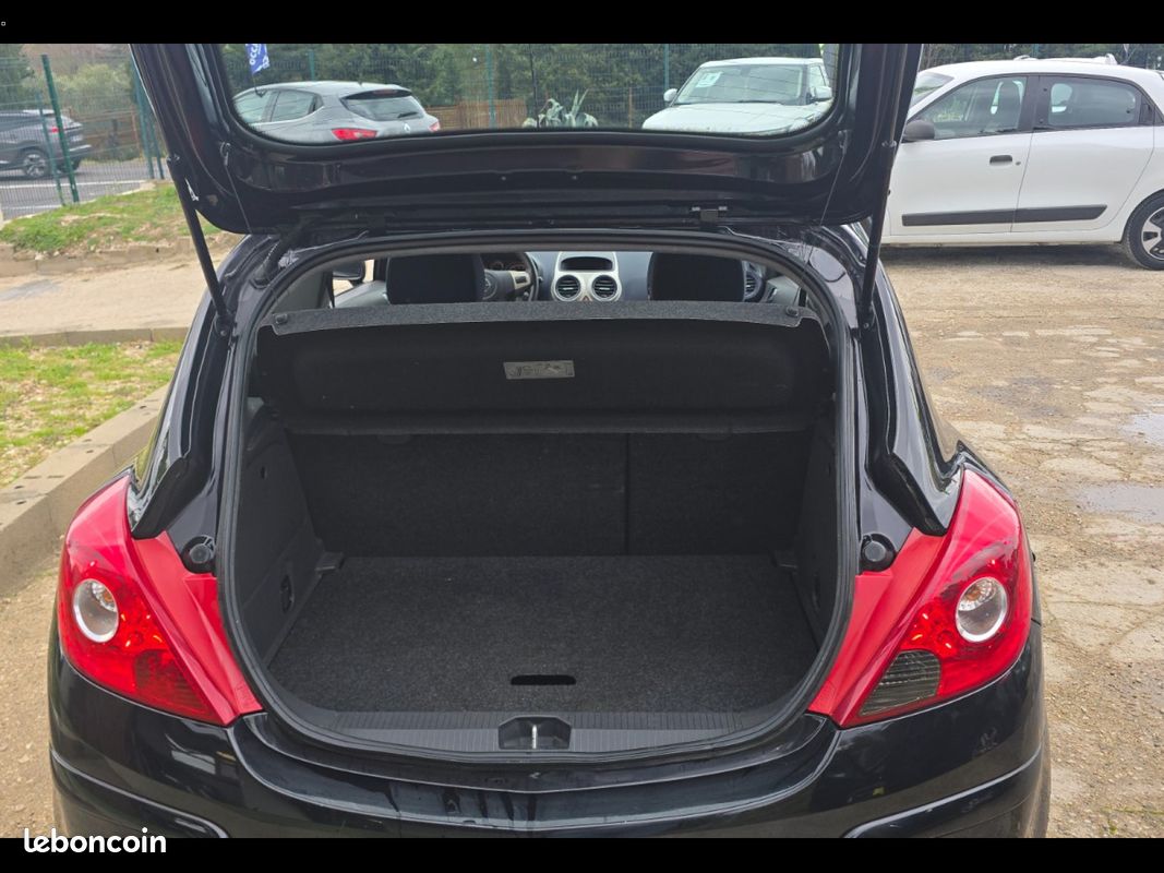 OPEL CORSA 1.4 Twinport Cosmo (image 8)