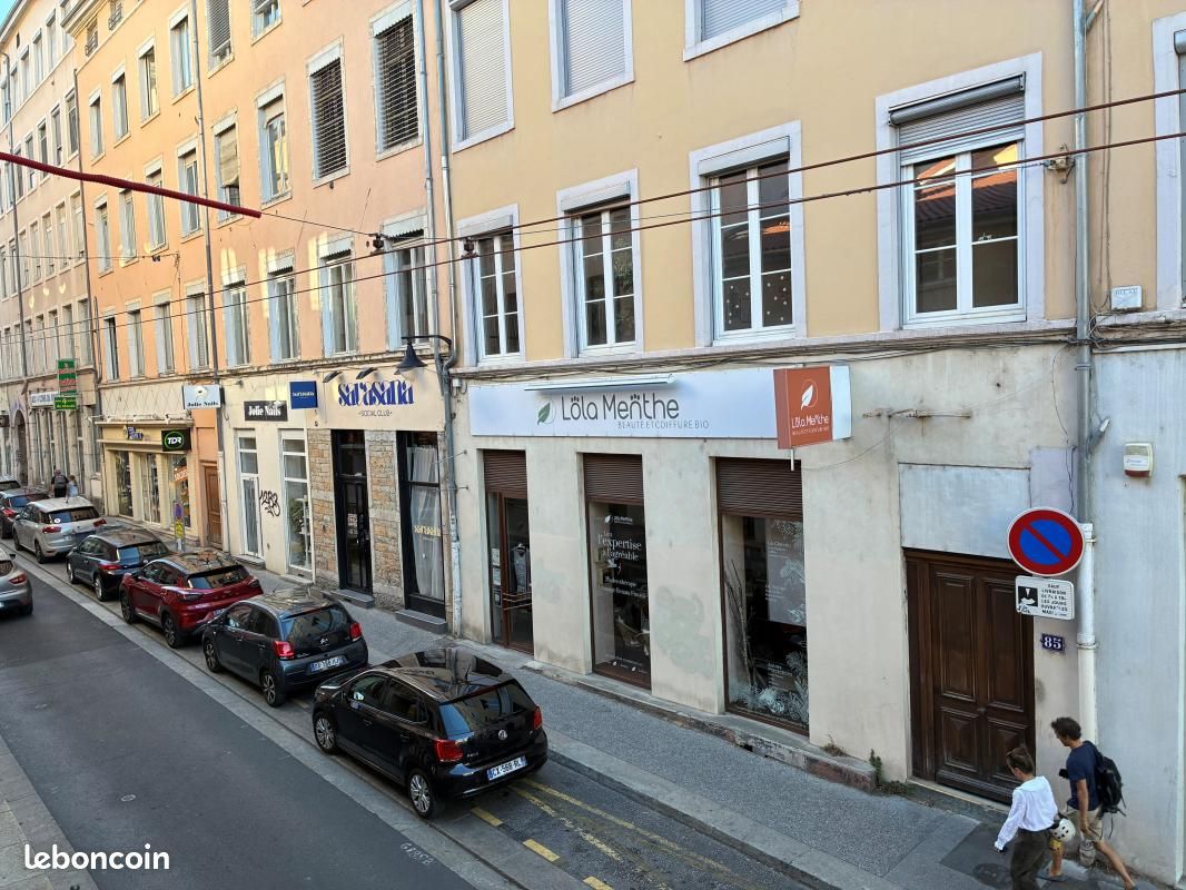 Appartement 2 pièces 81 m² · à Lyon · 81 m² · 285 000 €