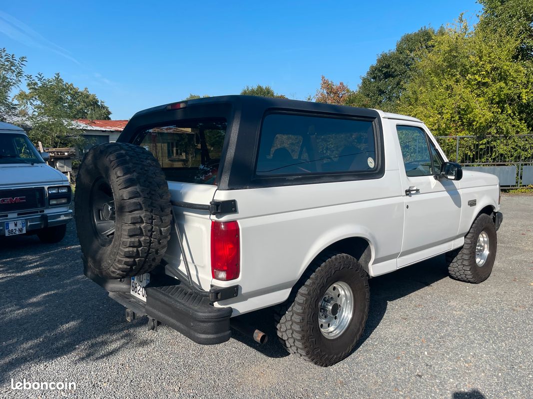 Ford bronco 4x4 (image 6)