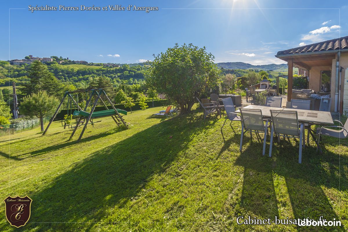 Maison 5 pièces 165 m² · à Val d'Oingt · 165 m² · 499 000 €