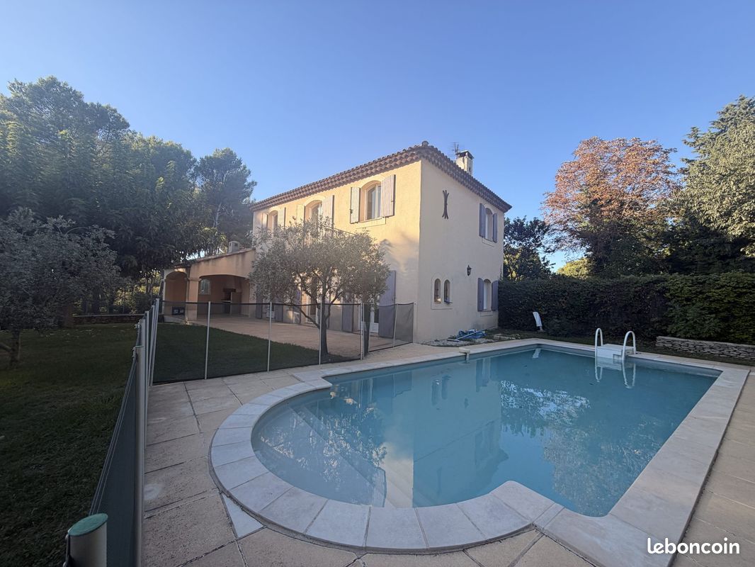 Maison 5 pièces 128 m² · à Aix-en-Provence · 128 m² · 2 900 €/mois