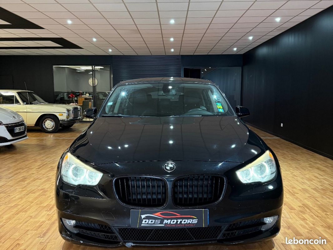 BMW SERIE 5 TOURING F11 530d xDrive 258ch Luxe A (image 22)