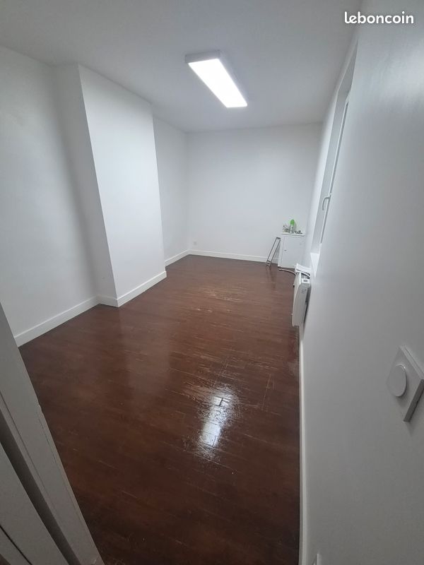 Appartement 2 pièces 52 m² · à Marines · 52 m² · 750 €/mois