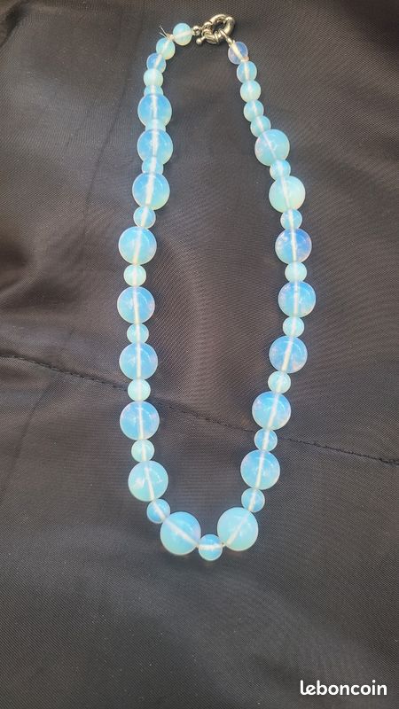 Collier Opale brut vintage argenté