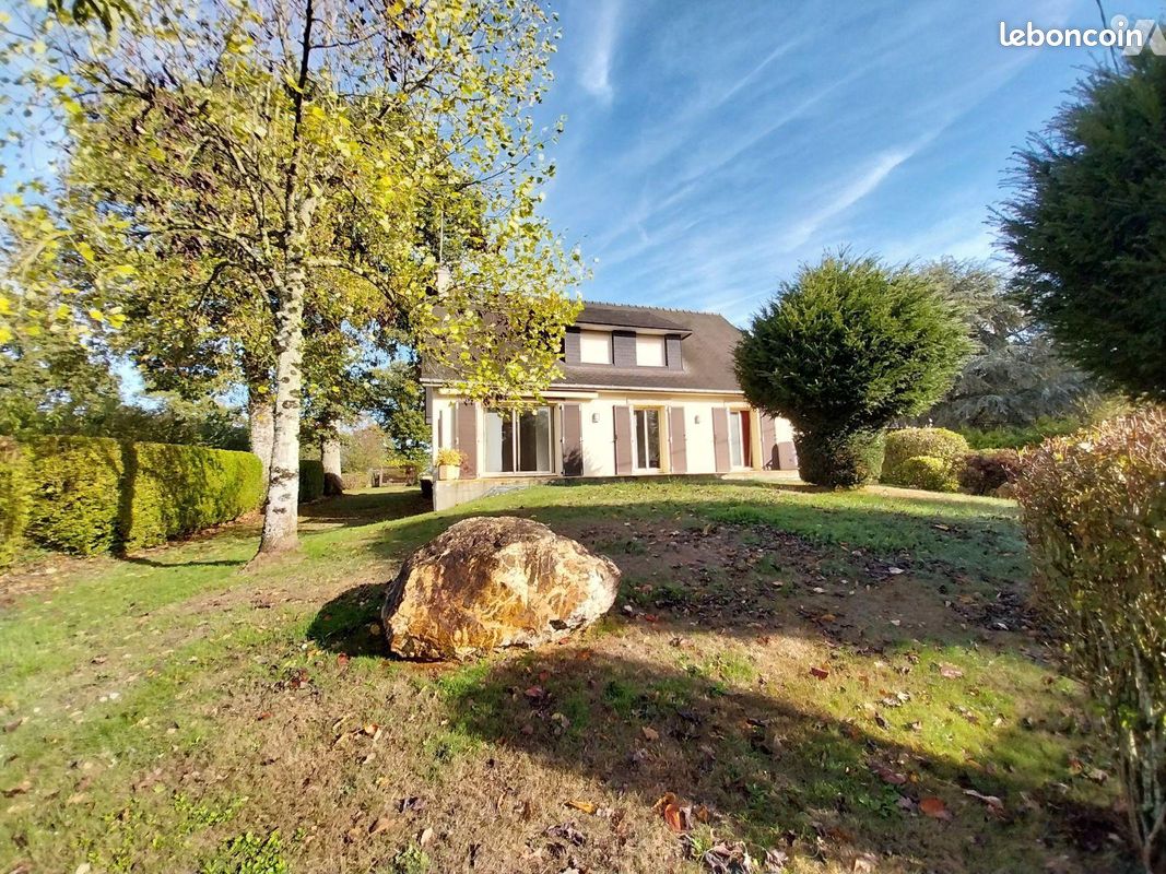 Maison 6 pièces 142 m² · à Erbrée · 142 m² · 223 600 €