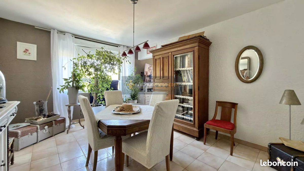 Appartement 4 pièces 72 m² · à Fréjus · 72 m² · 117 300 €
