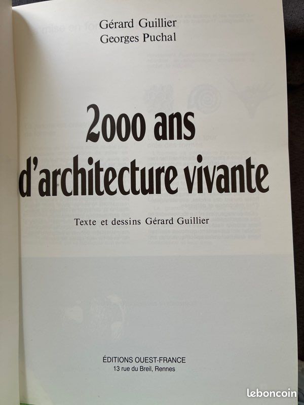 Je vends un lot de 4 ouvrages consacrés à l’architecture et à l’urbanisme : (image 6)