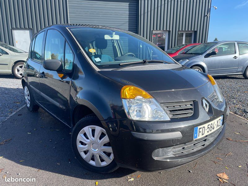 Renault Modus 1,2i Essence 16V 75 Chvx « Attelage » (image 1)