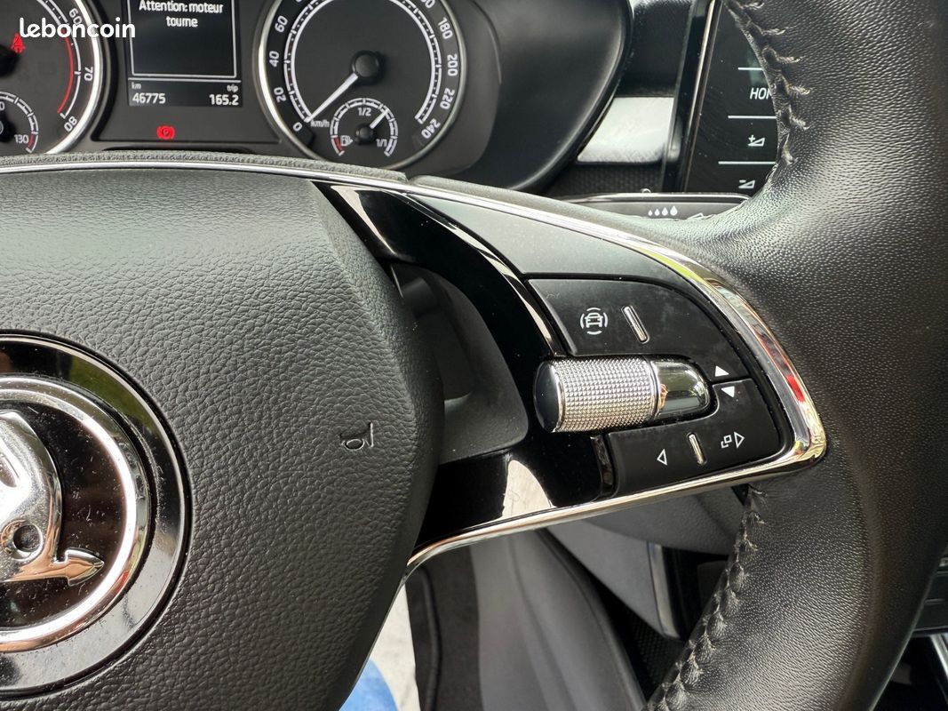 SKODA FABIA 1.0 Ambition 80 ch BVM5 TVA RECUPERABLE (image 22)