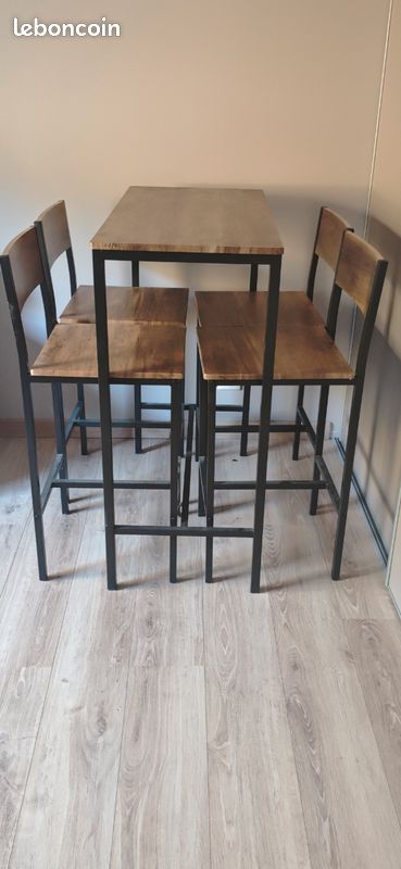Ensemble table haute et 4 chaises style industriel (état neuf) (image 2)