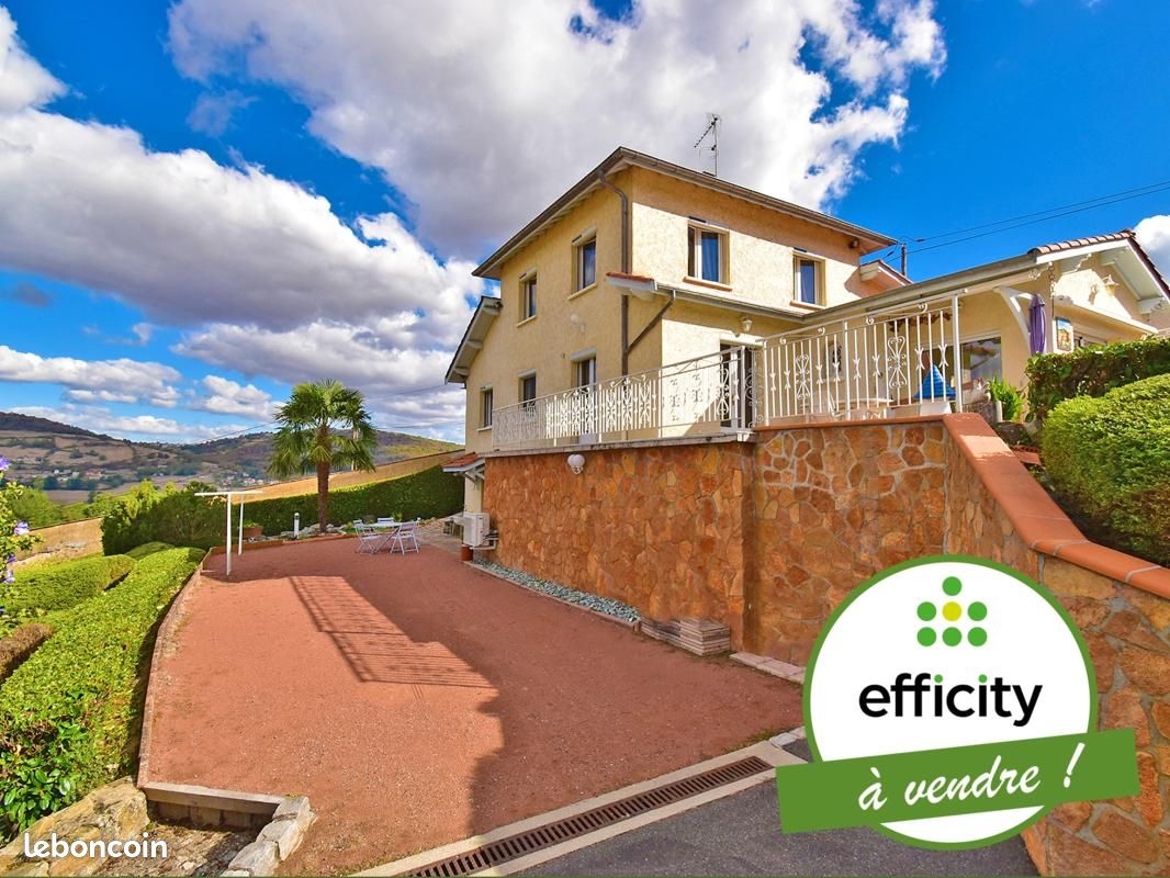 Maison 7 pièces 164 m² · à Sainte-Foy-l'Argentière · 164 m² · 389 000 €