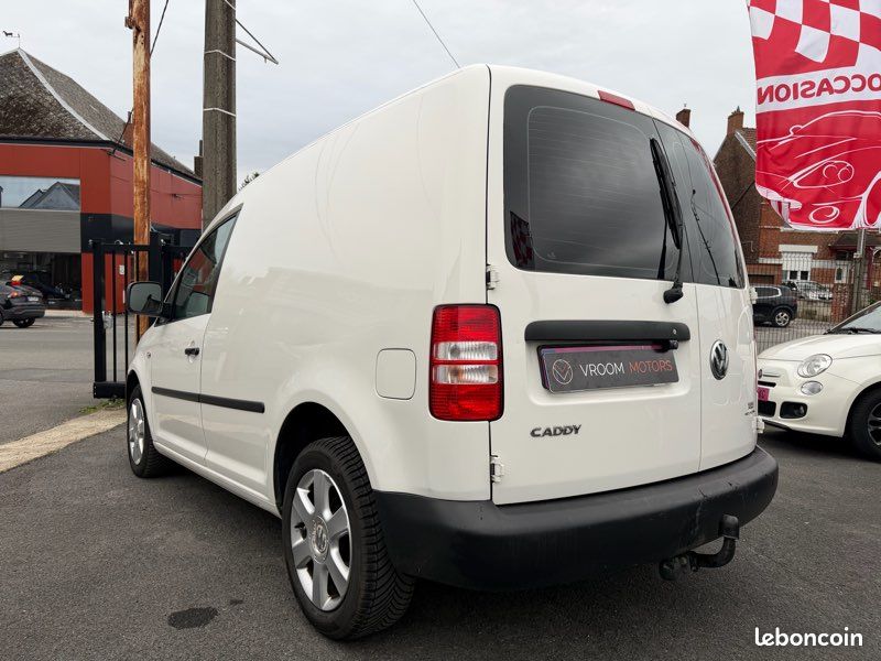 Vw caddy 1.6 l tdi 75 ch utilitaire / attelage / caméra / jantes alu /reprise possible (image 5)