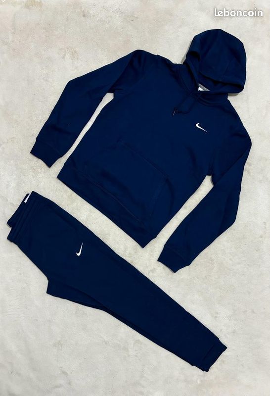 Ensemble à capuche Nike Club Swoosh Bleu Marine taille M (image 1)