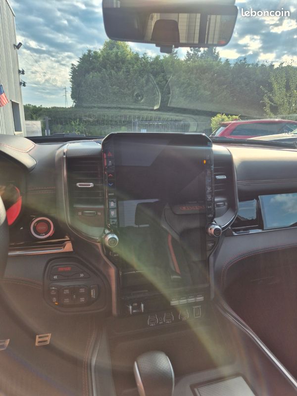 Dodge Ram 1500 L6 RHO 2025 Neuf (image 15)
